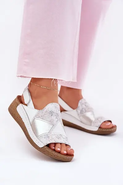 Dámské Kožené Sandály Na Klínu S Pletením Maciejka