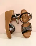 Resti Women's sandals with zircons Bozi