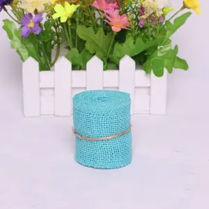 Lace Linen Rolls