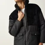 Dámský černý prošívaný kabát s kožešinovým límcem Happiness İstanbul