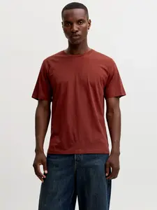 JACK & JONES Tričko  hrdzavo červená
