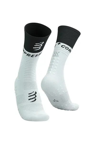Ponožky Compressport Mid Compression v2.0 bílá barva, SQTU354