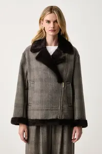 Armani Exchange  bunda dámská s vlnou