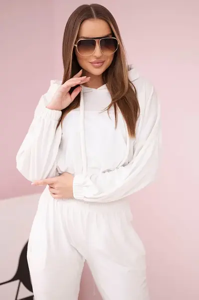 Velour set with hood ecru