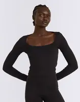 Tričko Organic Basics Everyday Scoop Neck Long Sleeve Tee Black