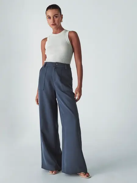 Willa Nohavice 'Deya'  dymovo modrá