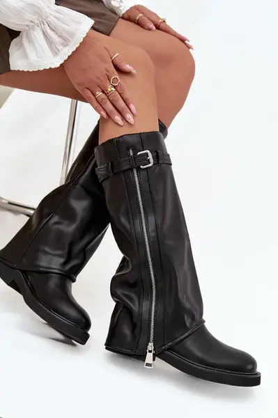 Boto Dámske čižmy s otočeným lemom spona a strieborným zipsom podšité čierne Bressa