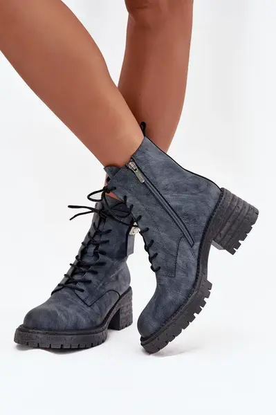 Kožené dámske pracovné čižmy na blokovom podpätku s ozdobným detailom Artiker