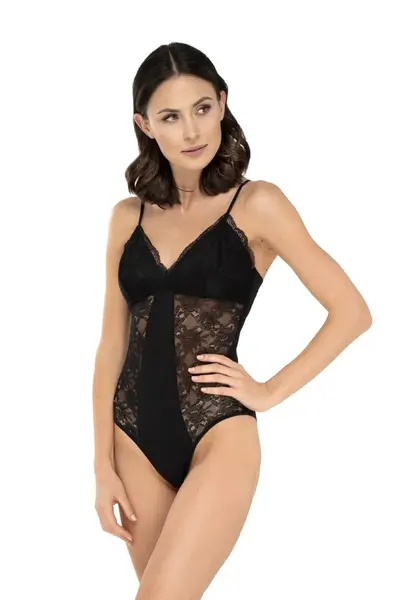 Telo Carrie Blackové