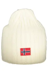 Bílá čepice s norskou vlajkou