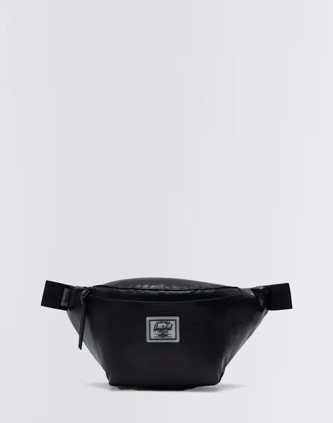 Herschel Supply Seventeen Weather Resistant Black