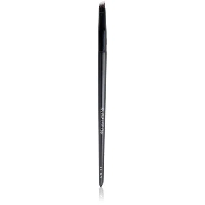 Brushworks Precise Brow zkosený štětec na obočí typ NO. 21 1 ks