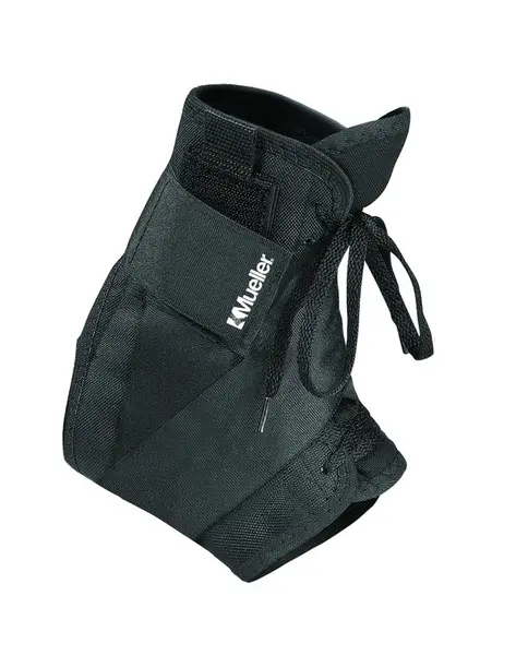 Mueller Soft Ankle Brace w/Straps, inovovaná, ortéza na kotník Velikost: L