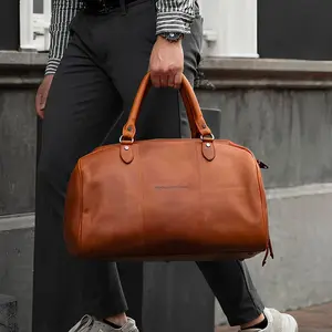 Pánska kožená cestovná taška The Chesterfield Brand Tom - koňak