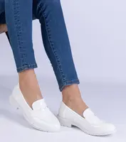 Gemre White patent leather women's low shoes Eledia