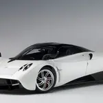 Pagani Huayra White 1/12 Model Car by Autoart