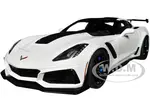 2019 Chevrolet Corvette C7 ZR1 Arctic White with Carbon Top 1/18 Model Car by Autoart
