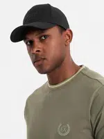 Ombre Men's baseball cap with visor and rectangular patch - black
