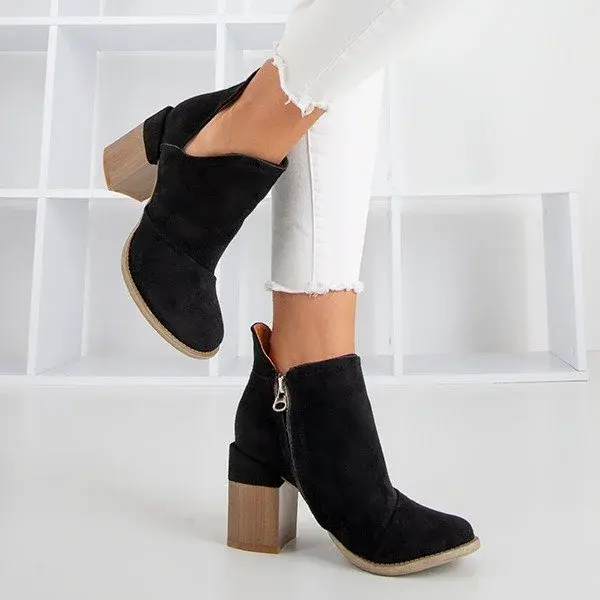 Resti Black women's stiletto boots with cutouts Cintura - Footwear