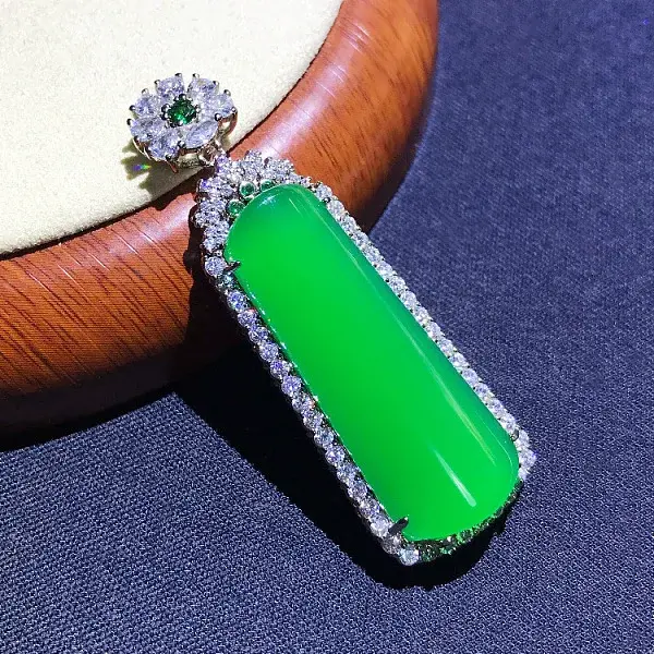 Dyed Natural Green Chalcedony Pendants