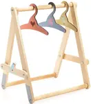 Věšák s ramínky pro panenku