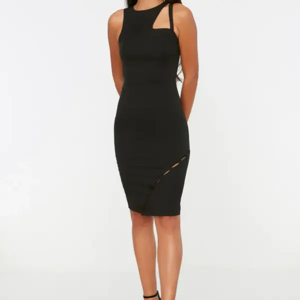 Dámské šaty Trendyol Detailed