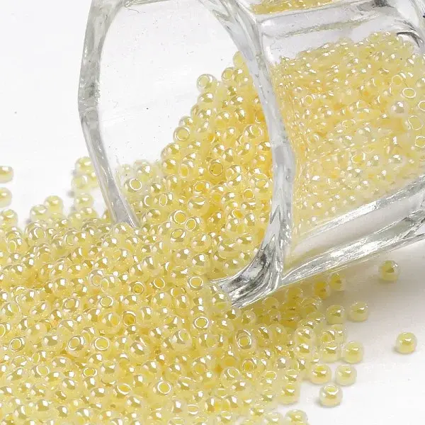 12/0 Grade A Round Glass Seed Beads