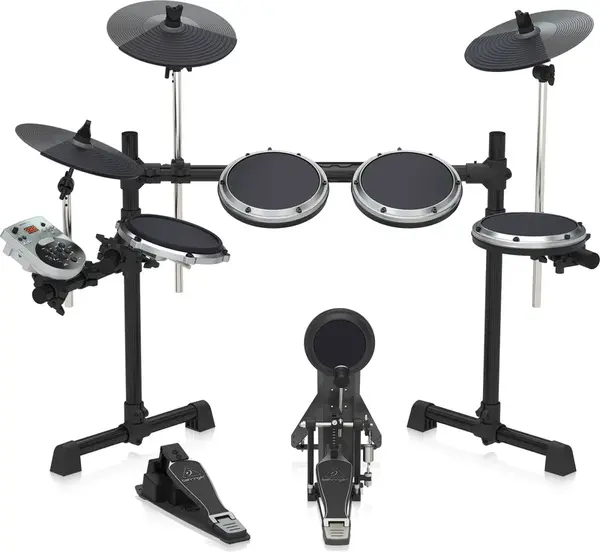 Behringer XD8USB (použité)