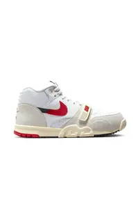 Nike AIR TRAINER 1