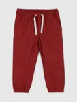 GAP Baby kalhoty jogger - Kluci