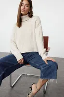 Trendyol Beige Crop Turtleneck Knitwear Sweater