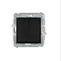 12MWP-33 Schodiskový konektor dvojitá čierna