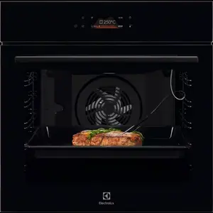 Electrolux vstavaná rúra séria 800 SenseCook AssistedCooking KOEBP39WZ