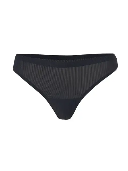 Dagi Tangá  čierna