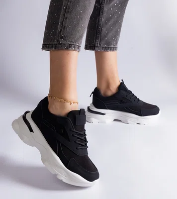 Gemre Black Guerrera thick-soled sneakers