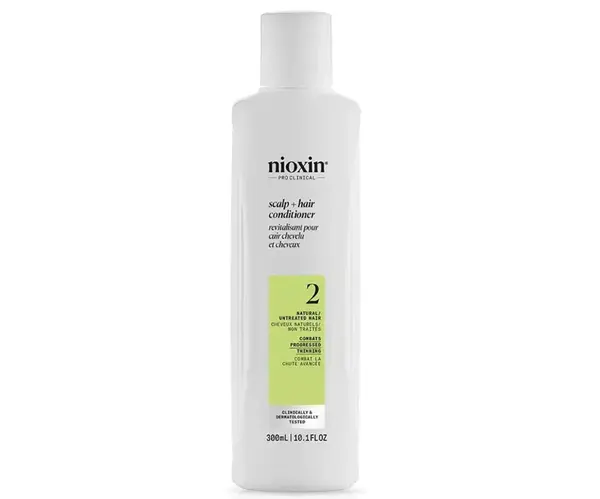 Kondicionér pro silně řídnoucí přírodní vlasy Nioxin System 2 Scalp Therapy Conditioner - 300 ml (99350180115) + dárek zdarma
