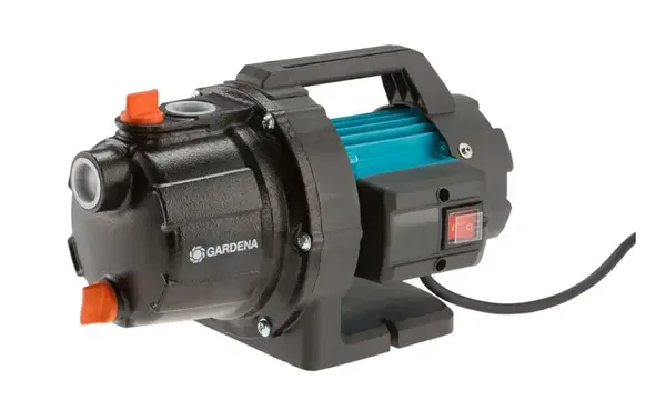 Gardena - Zahradní čerpadlo 3700/4 Basic, 800 W 9014-47