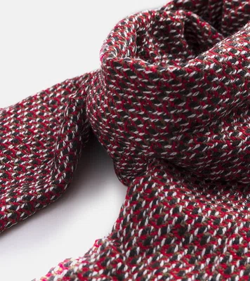 Gemre Red Scarf Aria