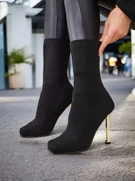 Resti Women's ankle boots Wezonu