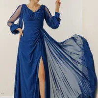 By Saygı V-Neck Přední přehozené podšité rukávy Tyl Guipure Detailní široké tělo Interval Šifon Dlouhé šaty