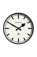 Nástěnné hodiny Newgate Number 3 Railway černá barva