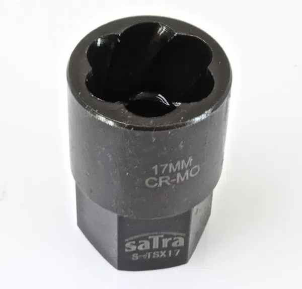 Hlavice nástrčná na poškozené šrouby 1/2", rozměr 18 mm - SATRA Velikost: 17 mm