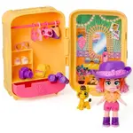 KookyLoos Bábika Jane v kufríku