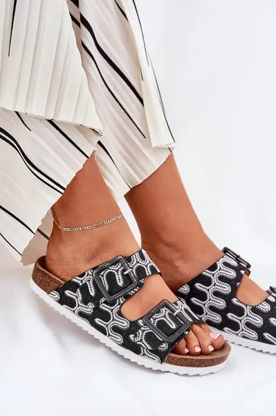 S. BARSKI Dámske Pantofle S Prackami A Leskom Čierne S.Barski