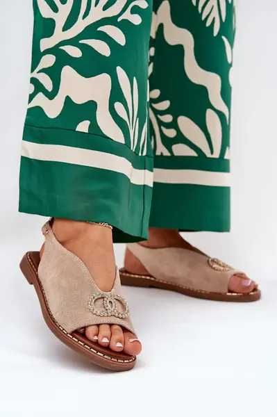 Boto Dámské Sandály S Dekorací Na Plochém Podpatku Eko Semišové Béžové Ralisses