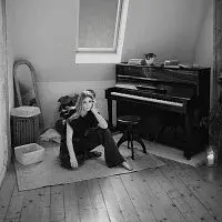 Tereza Kutrová – Ve slabinách