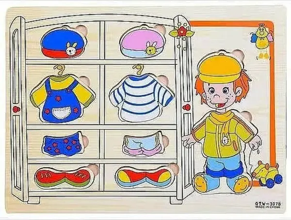 Dřevěná vkládačka - Oblečení