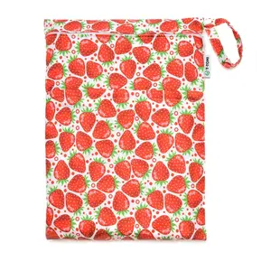 T-TOMI Vodotesná taška Strawberries