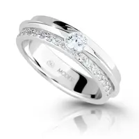 Modesi Třpytivý stříbrný prsten se zirkony M16020 50 mm