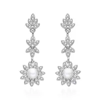 Agato Honosné stříbrné náušnice se zirkony a perlou AGT-E160PW-P